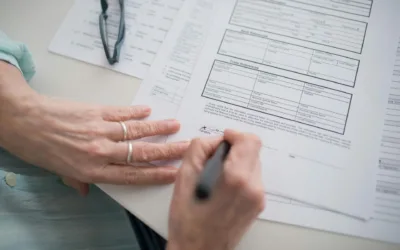 ¿Cómo se realiza el reparto de dinero de una cuenta heredada?